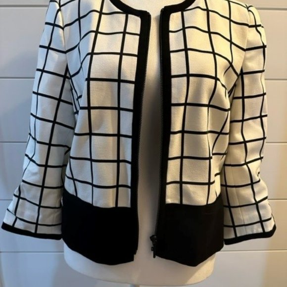 White House Black Market Jackets & Blazers - White House Black Market Blazer